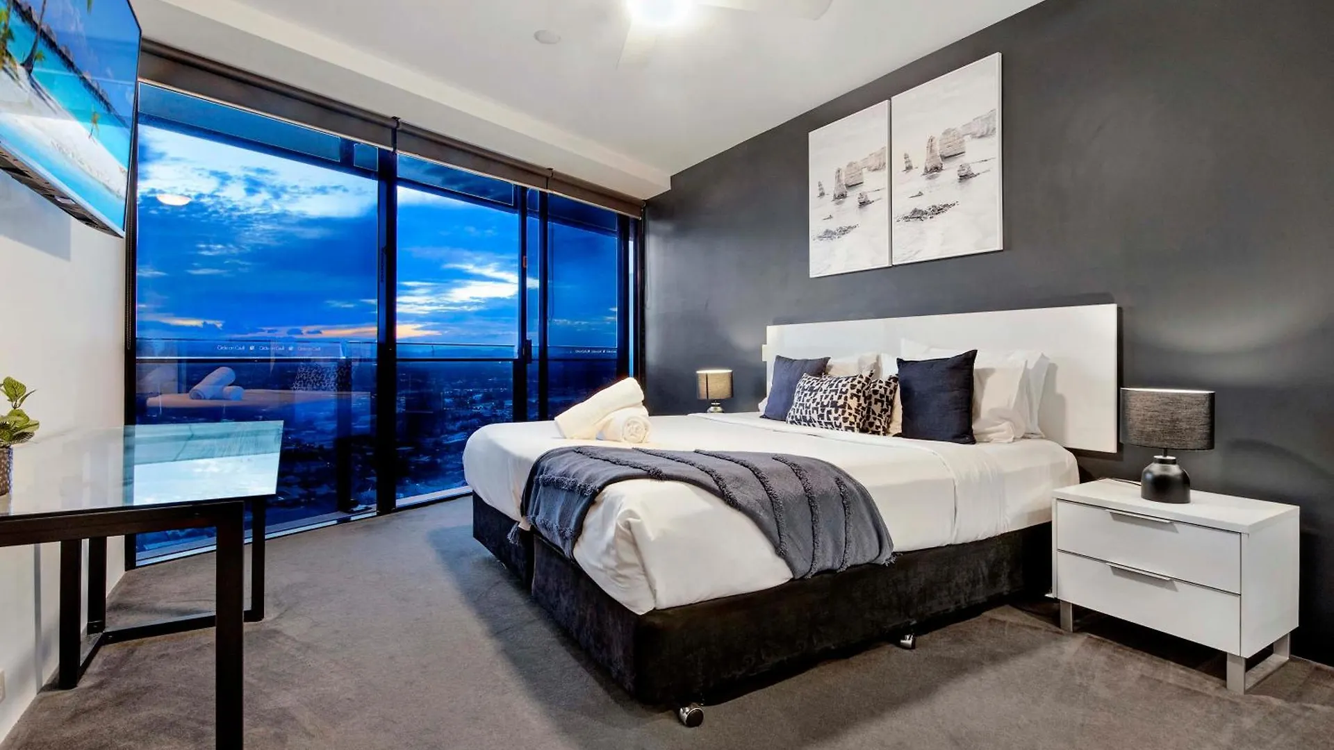 גולד קוסט Circle On Cavill - 2 Bedroom Converted Apartments - Wow Stay - No Parking Included
